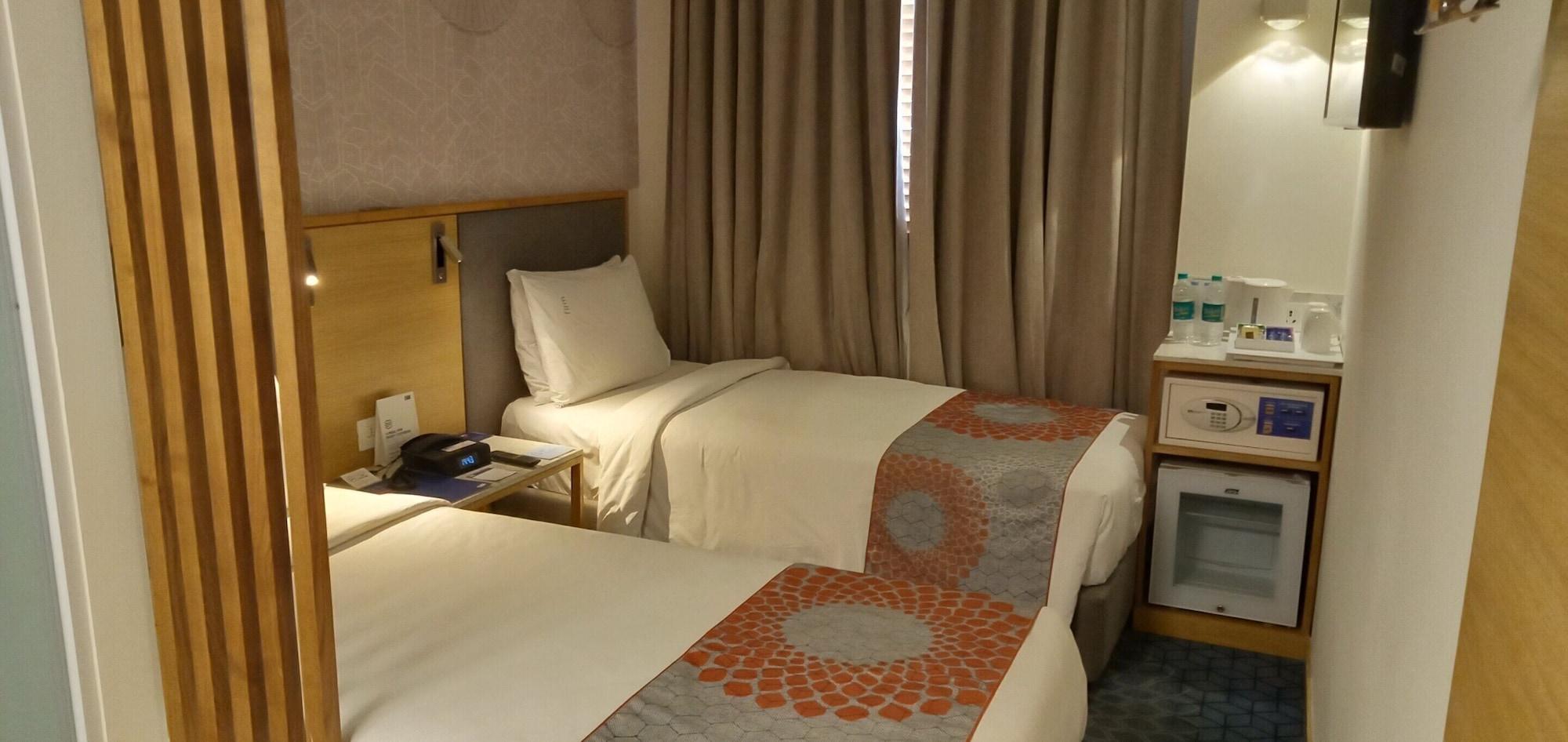 Holiday Inn Express Gurugram Sector 50 By Ihg Gurgaon Buitenkant foto
